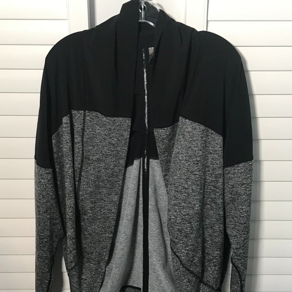 Zella athleisure black/gray cocoon wrap, XS-S